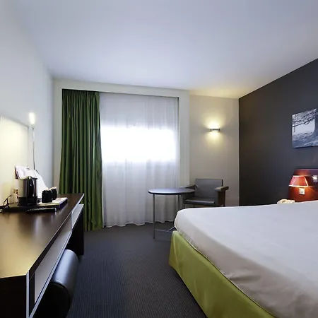 Otel Mercure Centre Gare Rennes