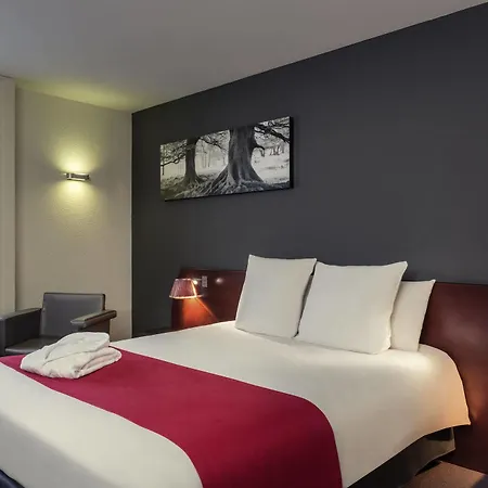 Mercure Centre Gare 4*